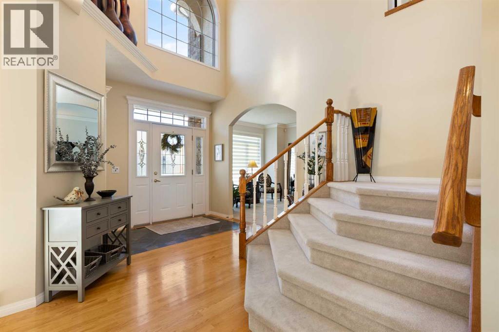 22 Hamptons Heights Nw, Calgary, Alberta  T3A 5A9 - Photo 2 - A2264868