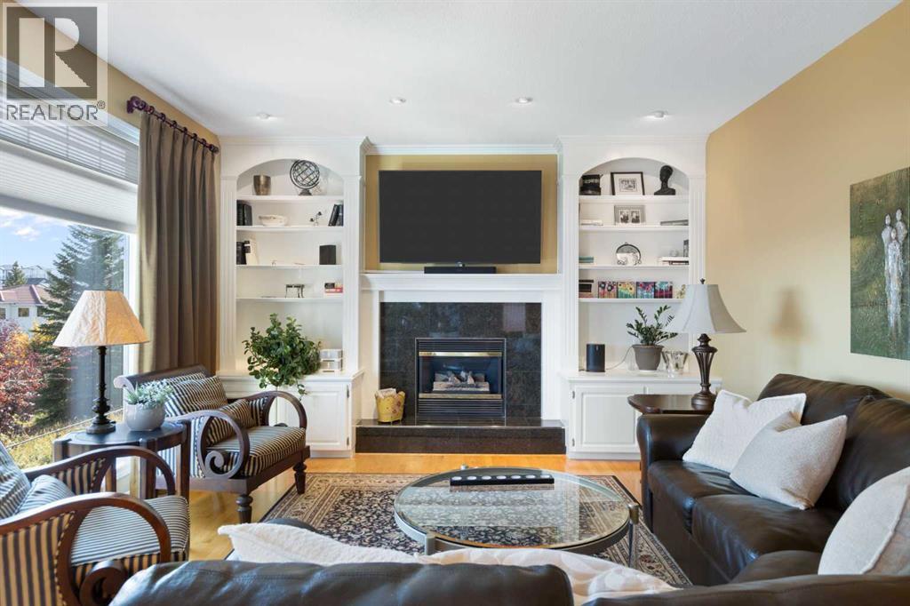22 Hamptons Heights Nw, Calgary, Alberta  T3A 5A9 - Photo 4 - A2264868