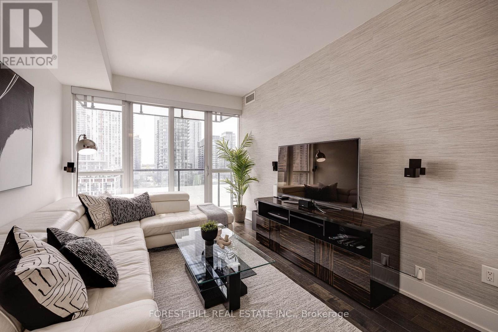 931 - 560 Front Street W, Toronto, Ontario  M5V 1C1 - Photo 3 - C12471047