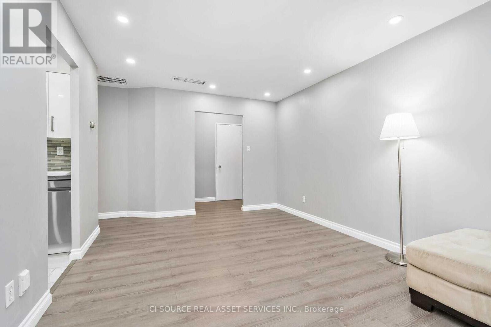 1102 - 5795 Yonge Street, Toronto, Ontario  M2M 4J3 - Photo 5 - C12471056