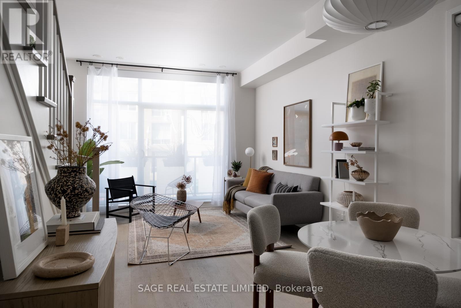 8 - 1321 GERRARD STREET E, Toronto, Ontario