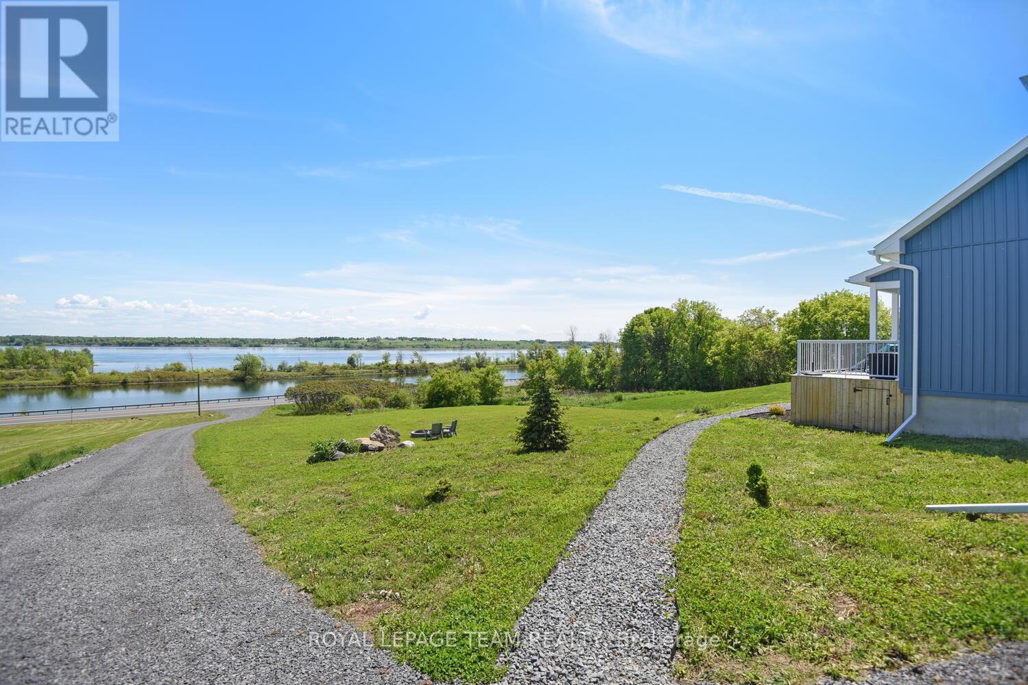 10249 County 2 Road E, South Dundas, Ontario  K0E 1K0 - Photo 50 - X12183572