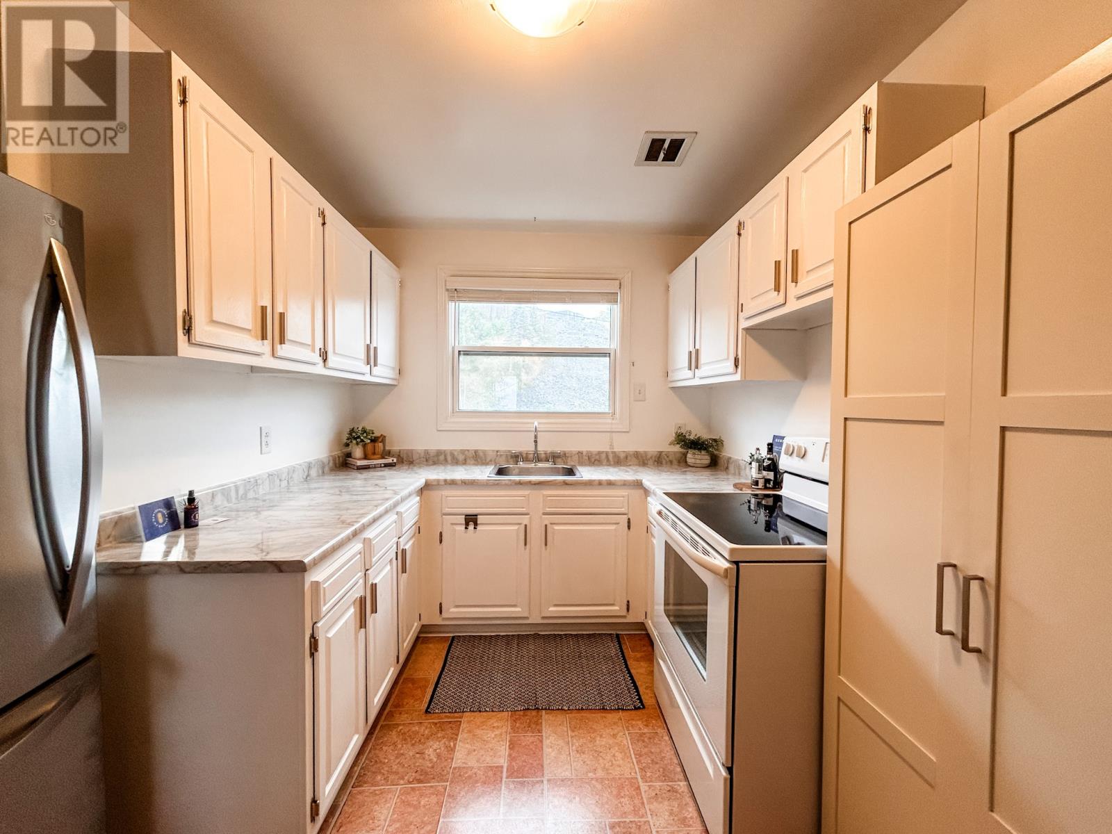 47 Farrell Drive, Mount Pearl, Newfoundland & Labrador  A1N 3E9 - Photo 5 - 1291712