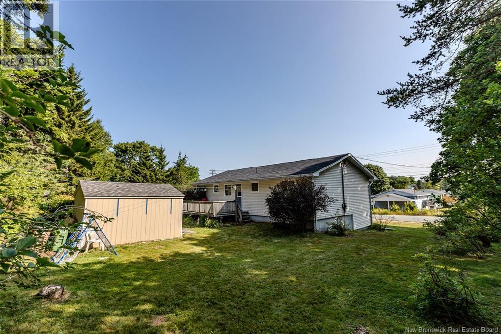 275 Lakeview Drive, Saint John, New Brunswick  E2J 3M8 - Photo 3 - NB128355