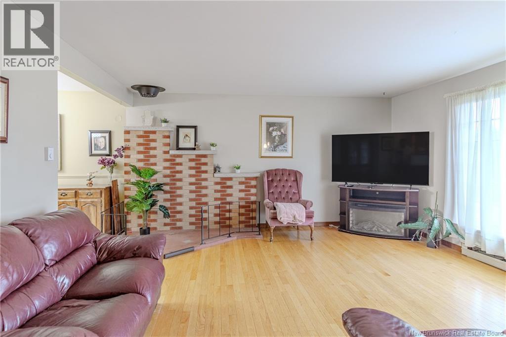 275 Lakeview Drive, Saint John, New Brunswick  E2J 3M8 - Photo 6 - NB128355