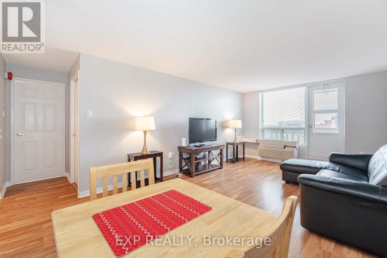 512 - 6720 Glen Erin Drive, Mississauga, Ontario  L5N 3K8 - Photo 11 - W12471053