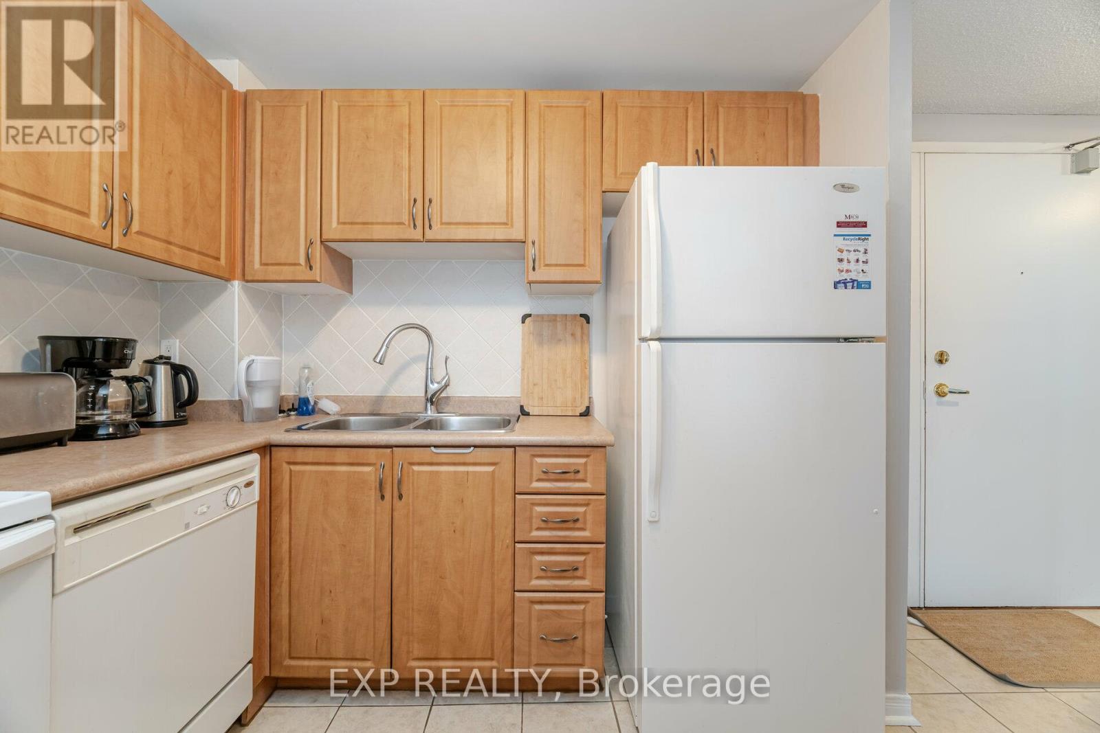 512 - 6720 Glen Erin Drive, Mississauga, Ontario  L5N 3K8 - Photo 13 - W12471053