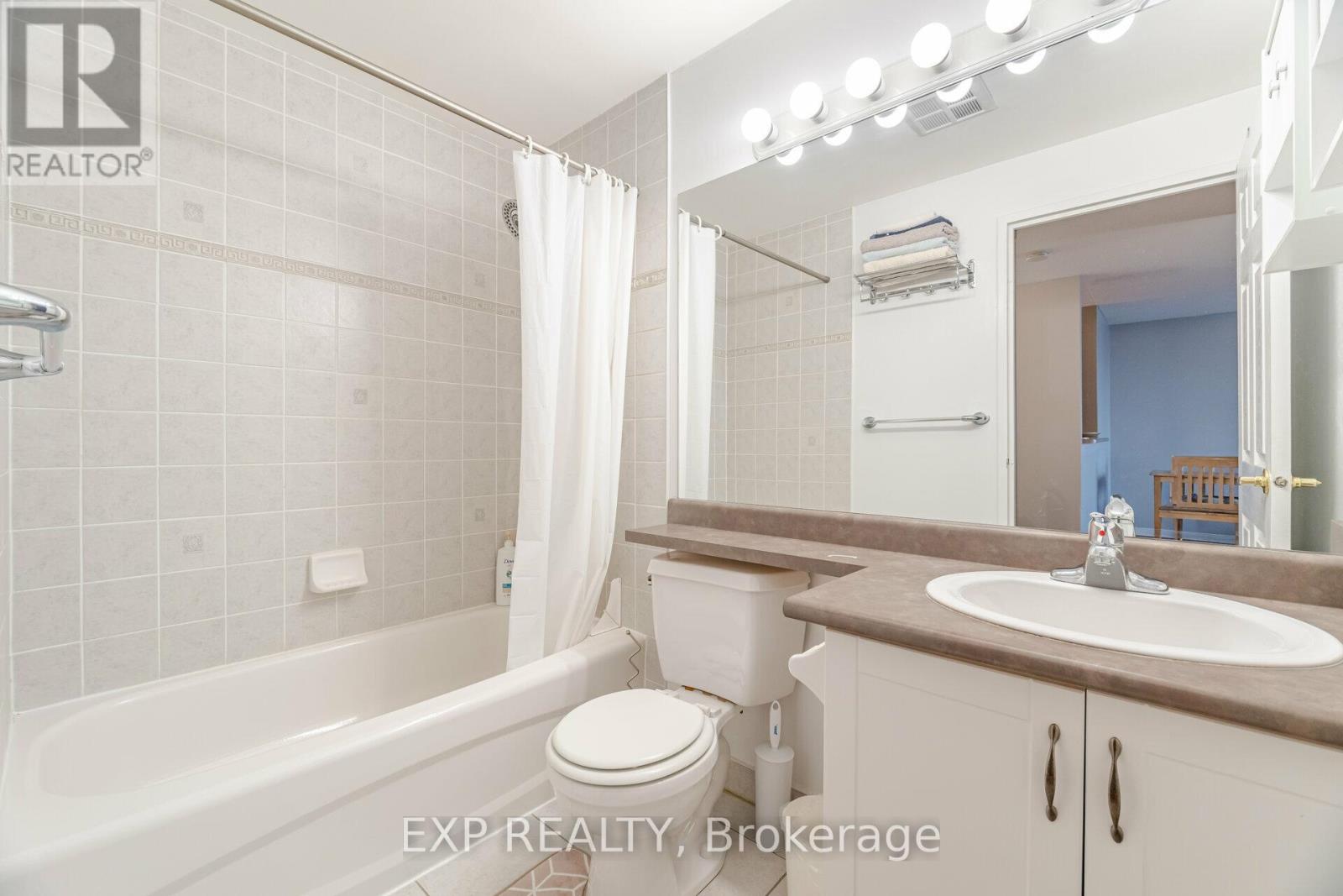 512 - 6720 Glen Erin Drive, Mississauga, Ontario  L5N 3K8 - Photo 15 - W12471053