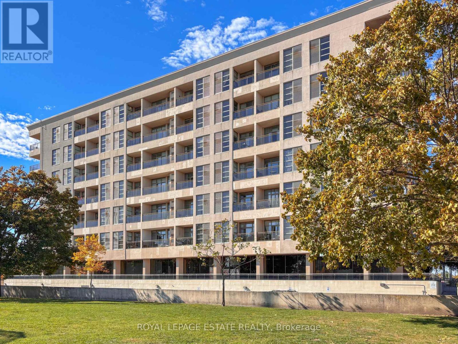 508 - 1 Leaside Park Drive, Toronto, Ontario  M4H 1R1 - Photo 19 - C12471066