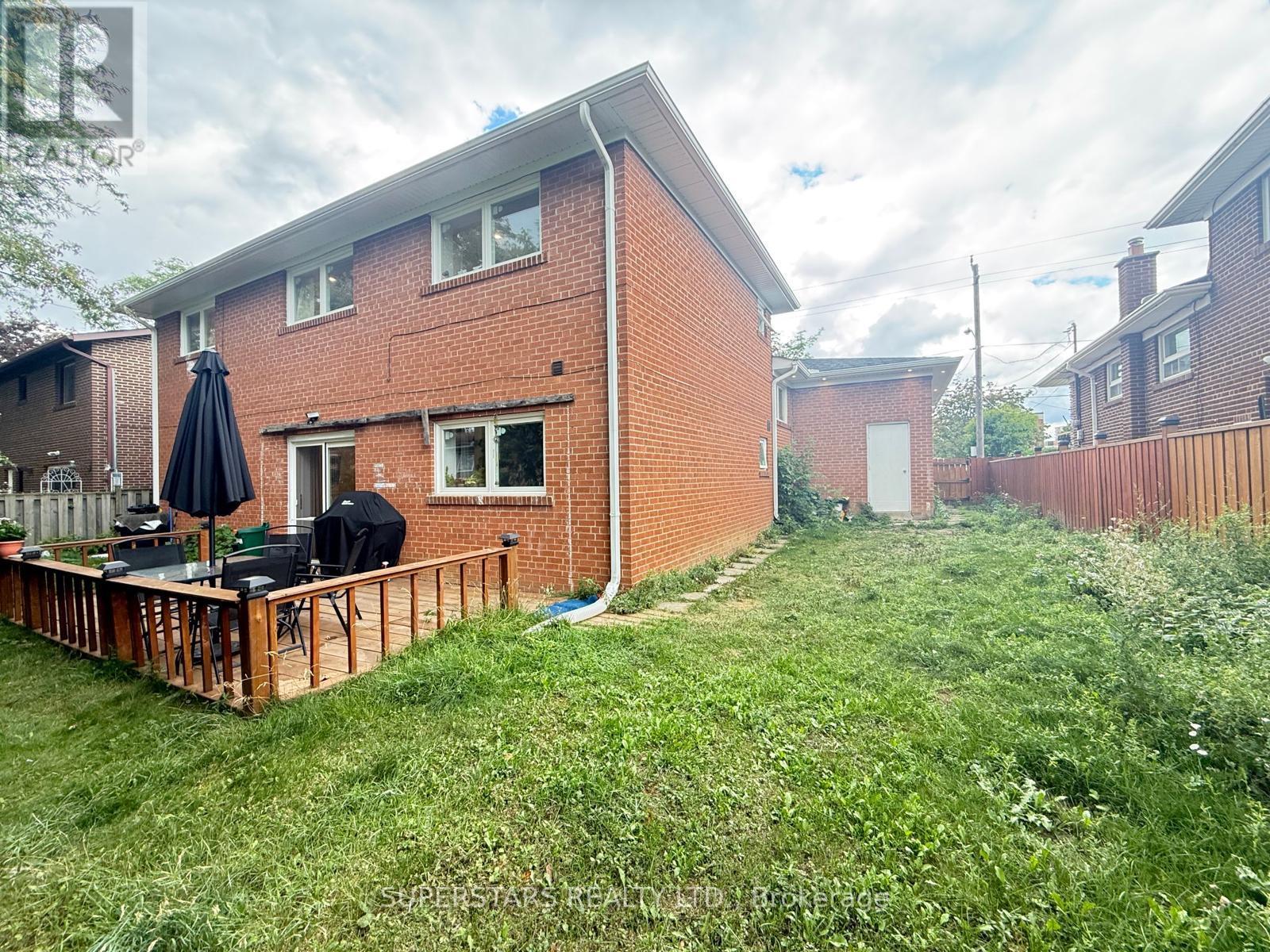 55 Rockford Road, Toronto, Ontario  M2R 3A6 - Photo 12 - C12471081