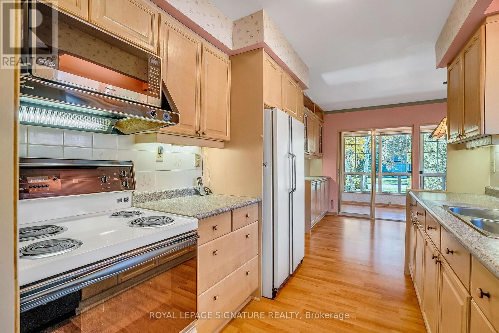 24 Hockley Place, Toronto, Ontario  M3A 2S4 - Photo 11 - C12471087