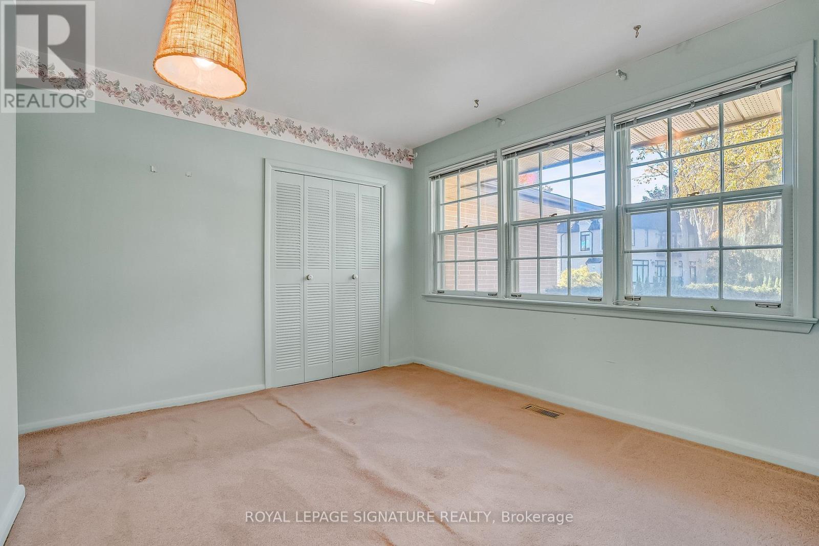 24 Hockley Place, Toronto, Ontario  M3A 2S4 - Photo 18 - C12471087