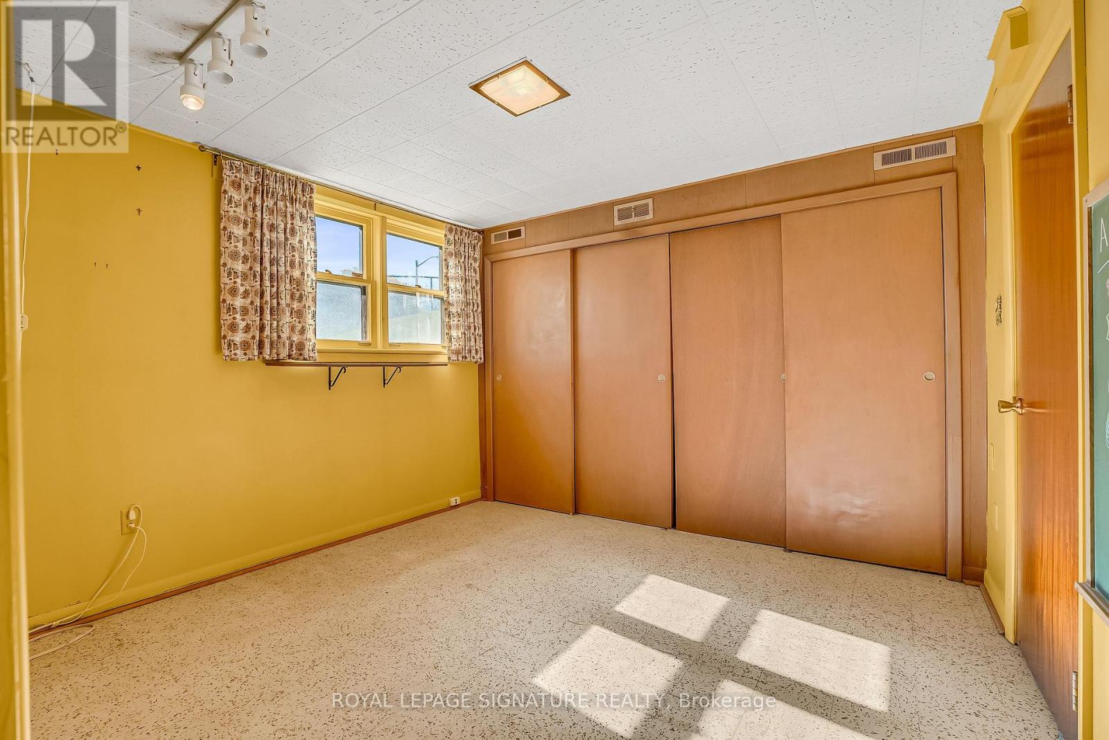24 Hockley Place, Toronto, Ontario  M3A 2S4 - Photo 24 - C12471087