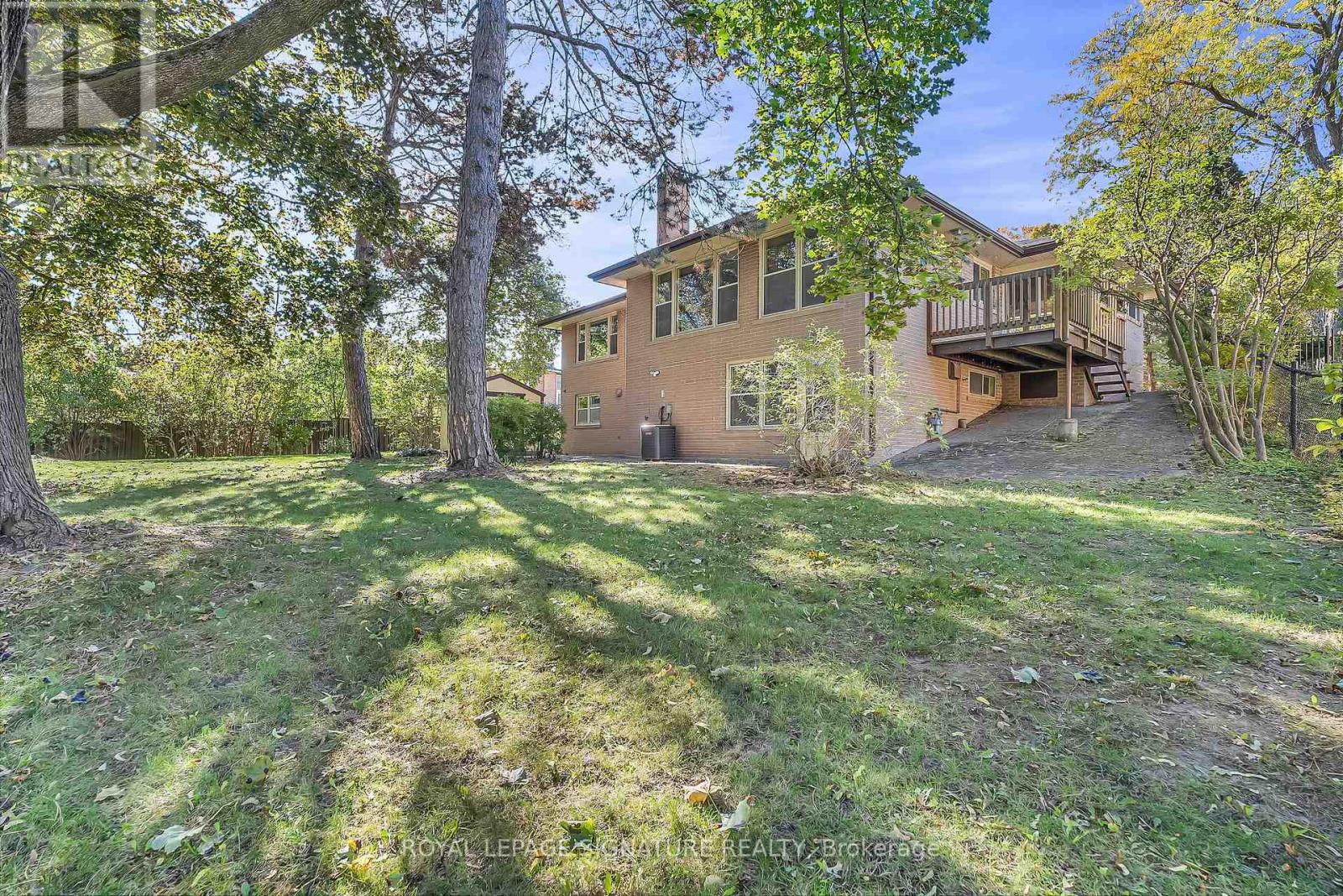 24 Hockley Place, Toronto, Ontario  M3A 2S4 - Photo 31 - C12471087