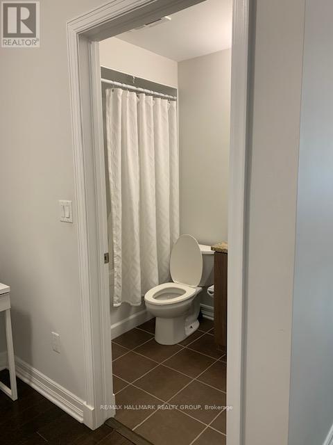 207 - 238 Besserer Street, Ottawa, Ontario  K1N 6B1 - Photo 11 - X12466810