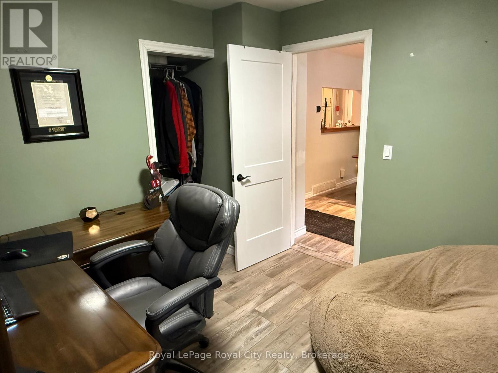 Main - 125 Grove Street, Guelph, Ontario  N1E 2W8 - Photo 10 - X12471095