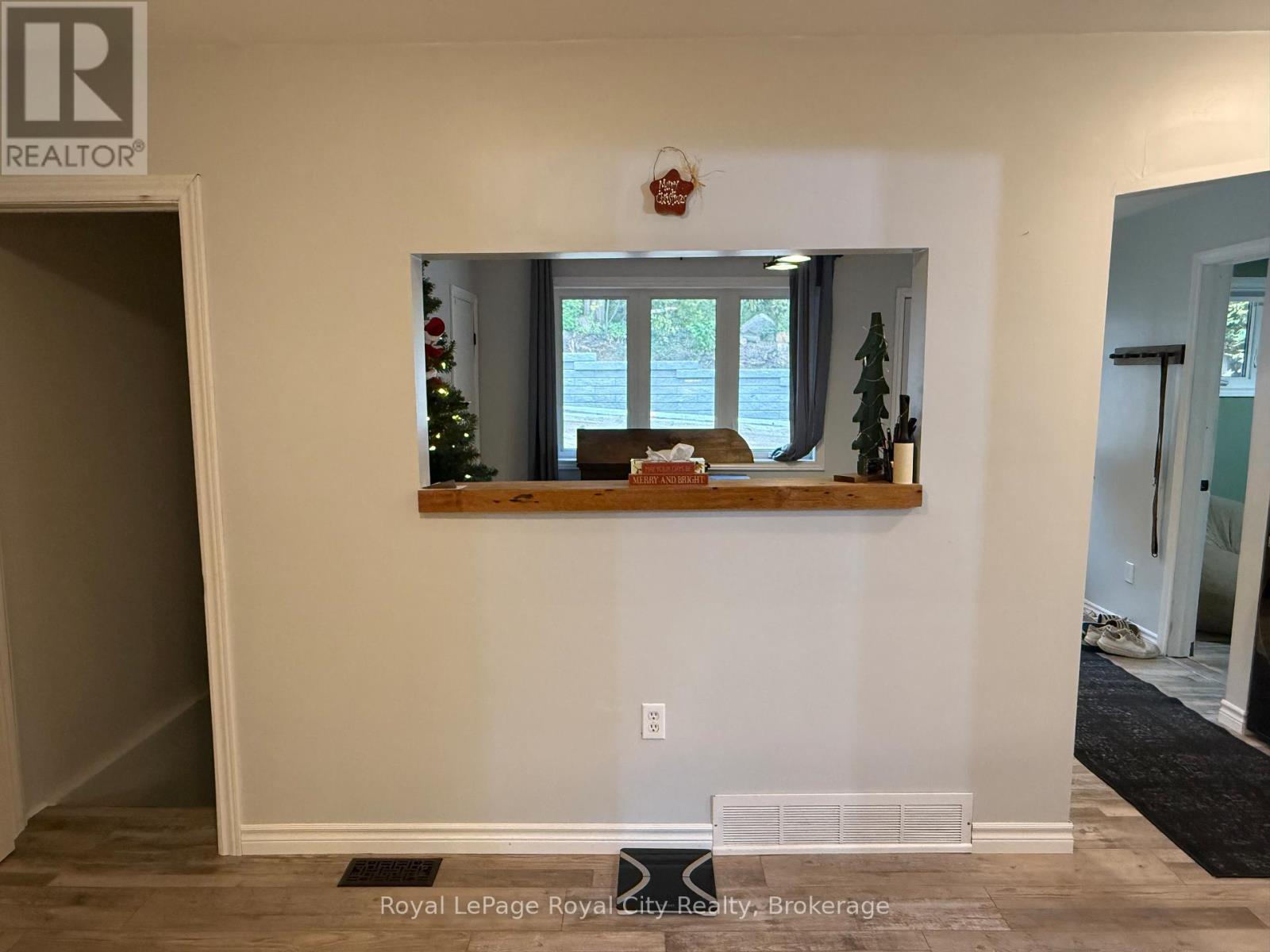 Main - 125 Grove Street, Guelph, Ontario  N1E 2W8 - Photo 14 - X12471095