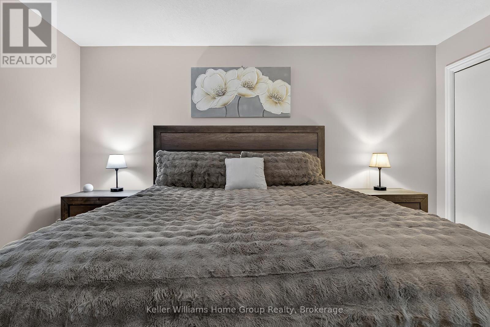 328 Burnett Avenue, Cambridge, Ontario  N1T 1G6 - Photo 19 - X12471108