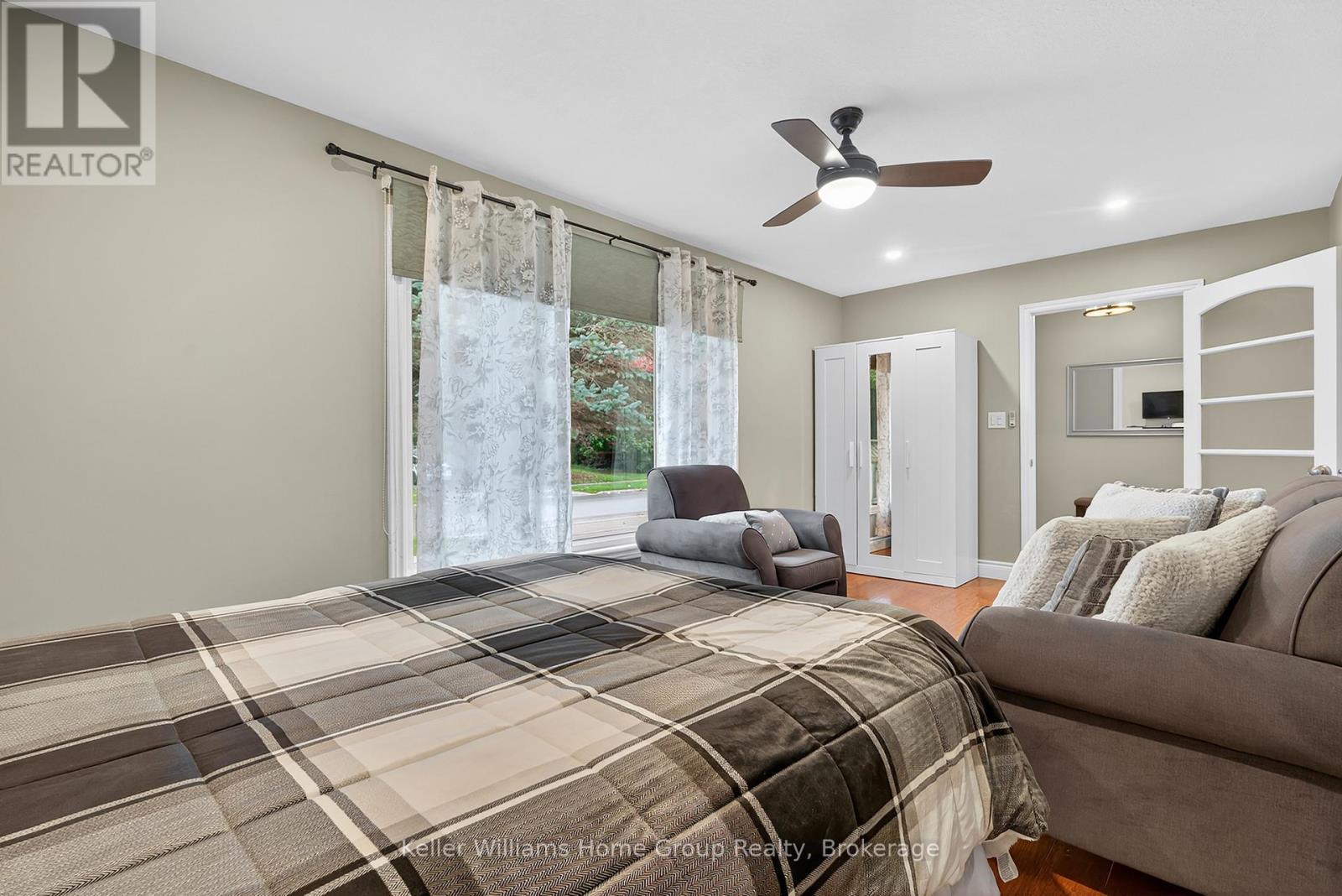 328 Burnett Avenue, Cambridge, Ontario  N1T 1G6 - Photo 22 - X12471108