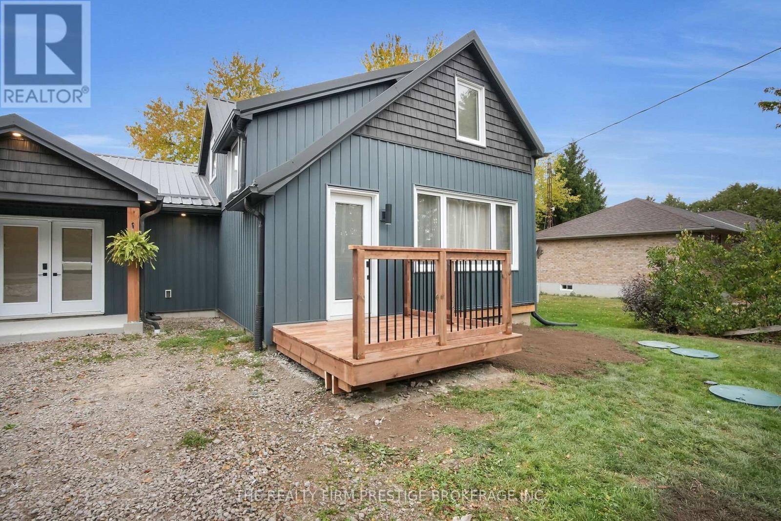 23473 Wonderland Road N, Middlesex Centre, Ontario  N0M 1P0 - Photo 2 - X12471099