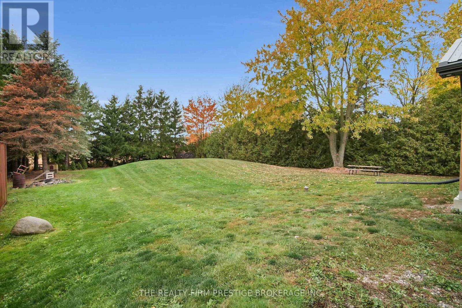23473 Wonderland Road N, Middlesex Centre, Ontario  N0M 1P0 - Photo 5 - X12471099