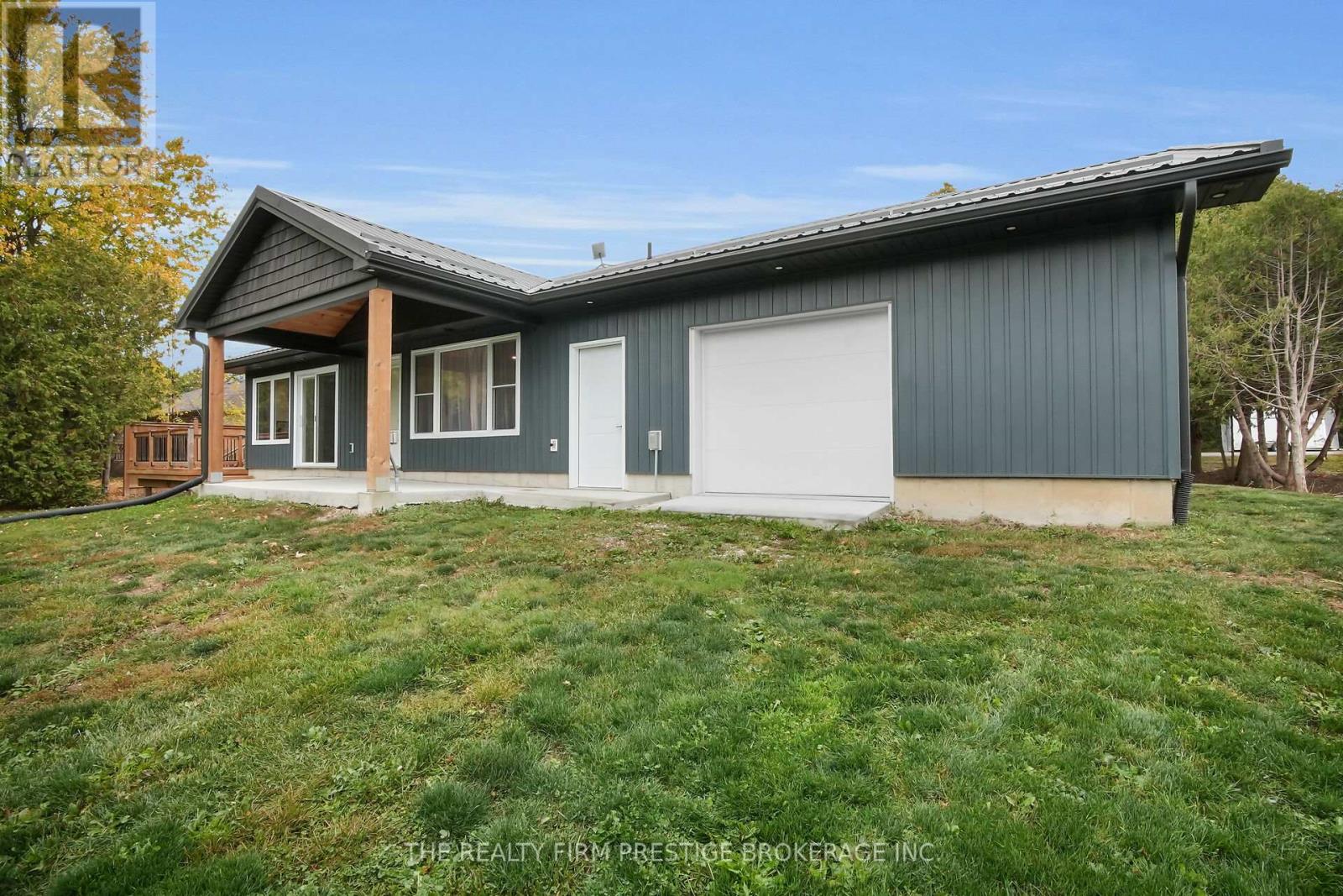 23473 Wonderland Road N, Middlesex Centre, Ontario  N0M 1P0 - Photo 6 - X12471099