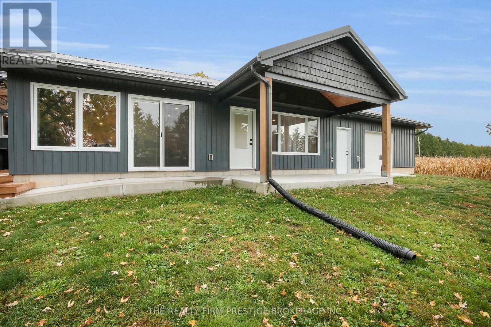 23473 Wonderland Road N, Middlesex Centre, Ontario  N0M 1P0 - Photo 8 - X12471099