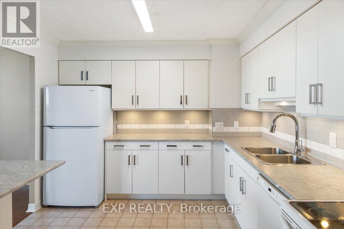 704 - 600 Talbot Street, London East, Ontario  N6A 5L9 - Photo 19 - X12471102