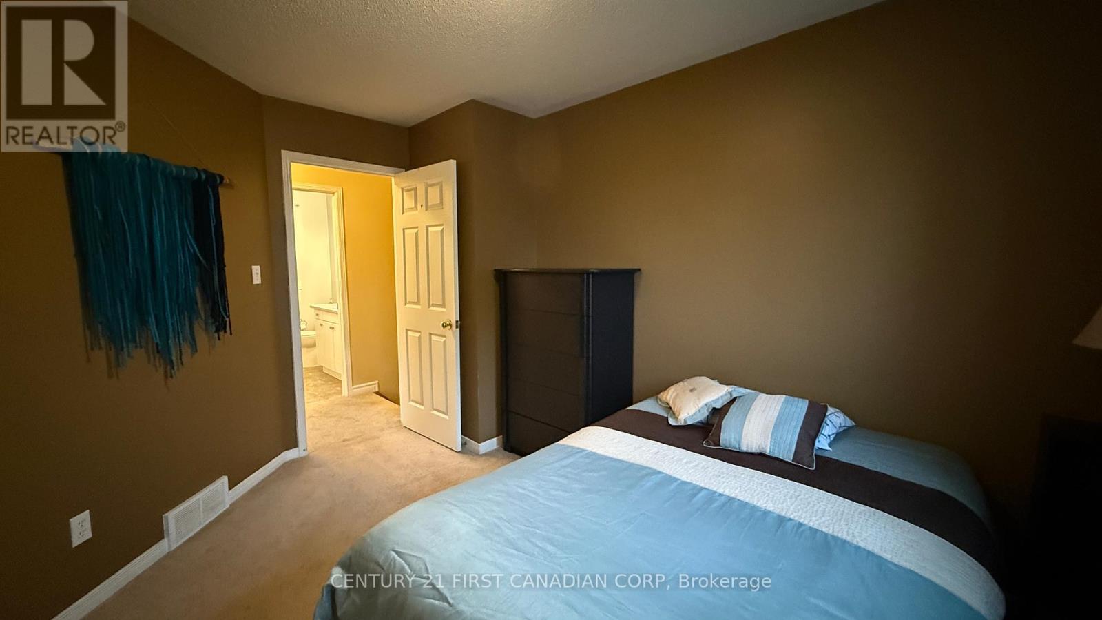 293 Wildgoose Road, London East, Ontario  N5W 6E4 - Photo 14 - X12471123