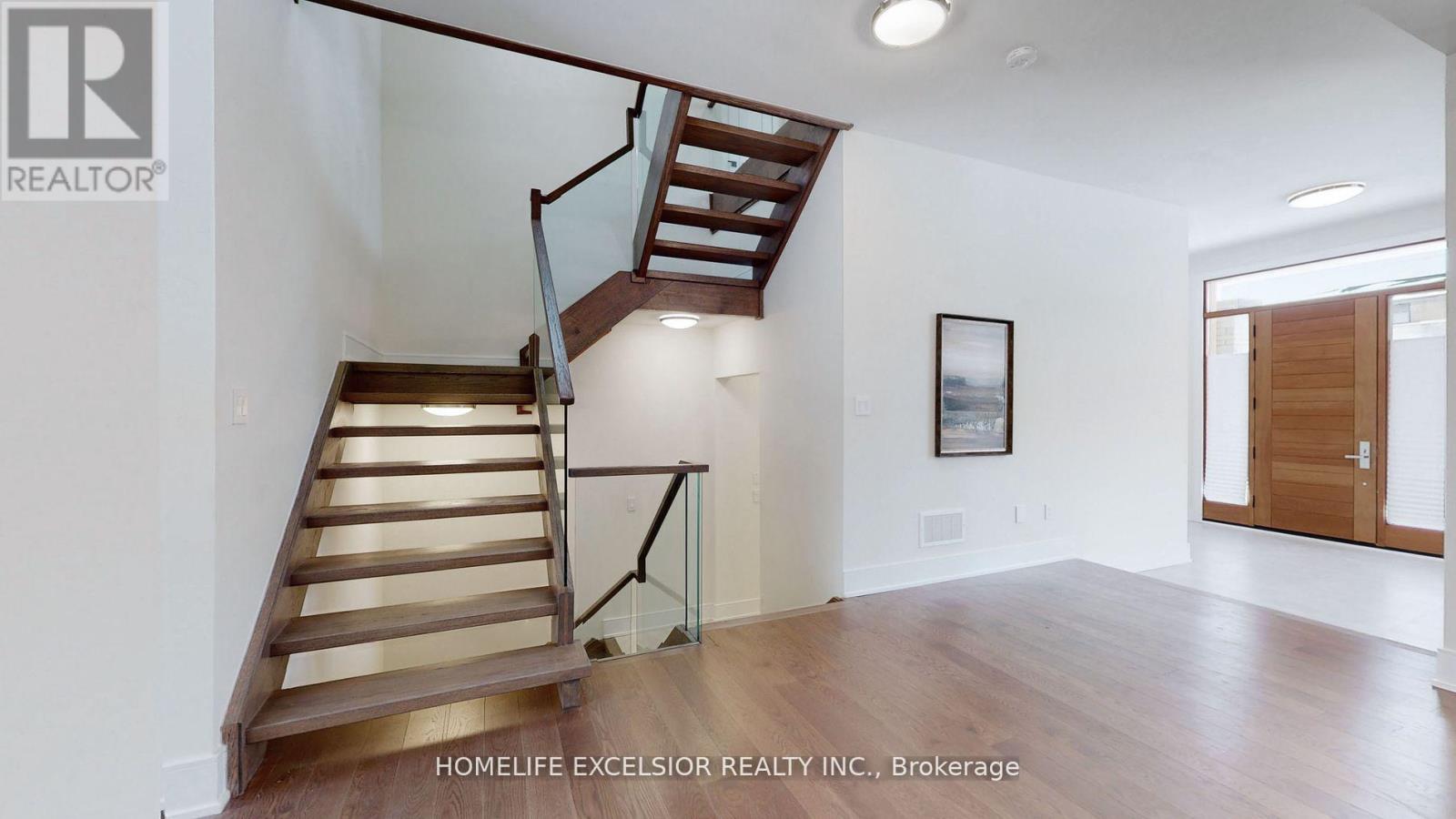 24 Limerick Street, Richmond Hill, Ontario  L4E 3W9 - Photo 23 - N12471073