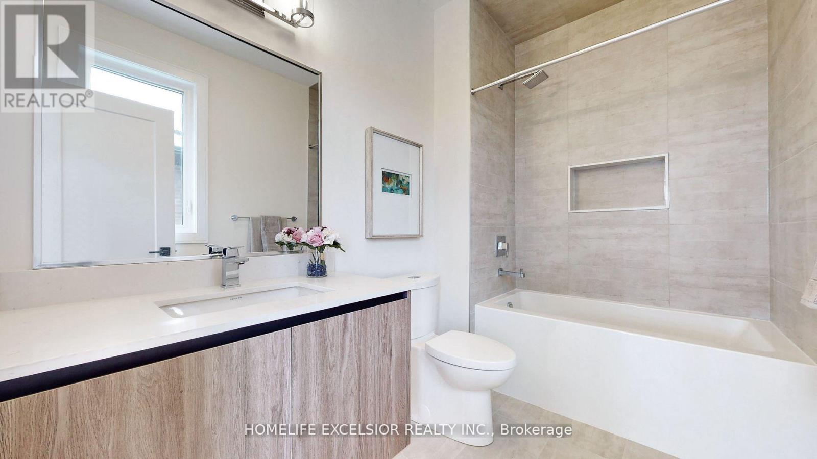 24 Limerick Street, Richmond Hill, Ontario  L4E 3W9 - Photo 31 - N12471073
