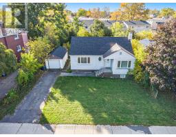 436 BLAKE BOULEVARD, Ottawa, Ontario