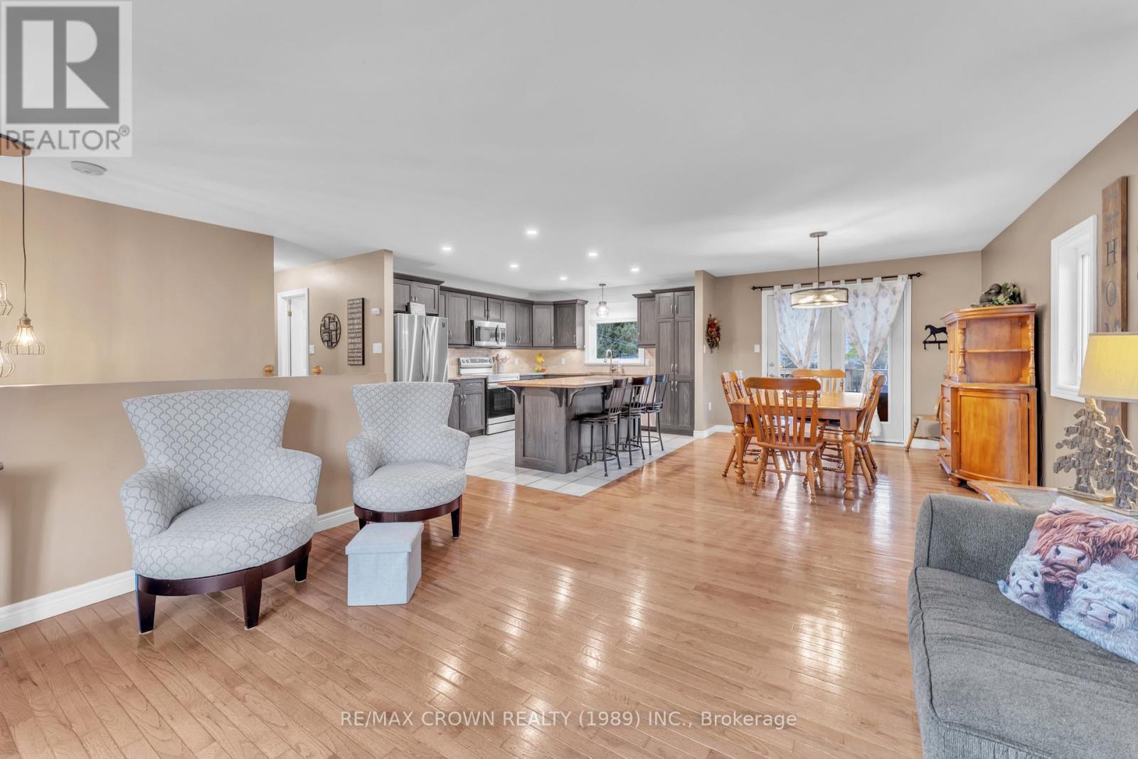 65 Byers Road, Callander, Ontario  P0H 1H0 - Photo 8 - X12471112