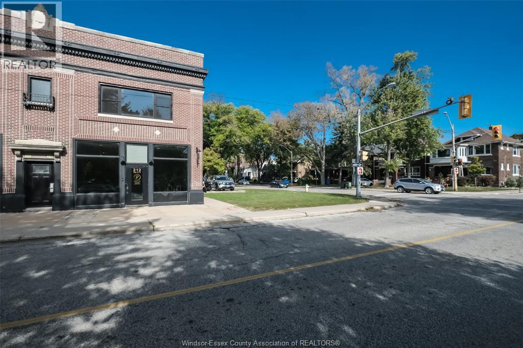 218 Erie Street West, Windsor, Ontario  N9A 6B5 - Photo 2 - 25026493