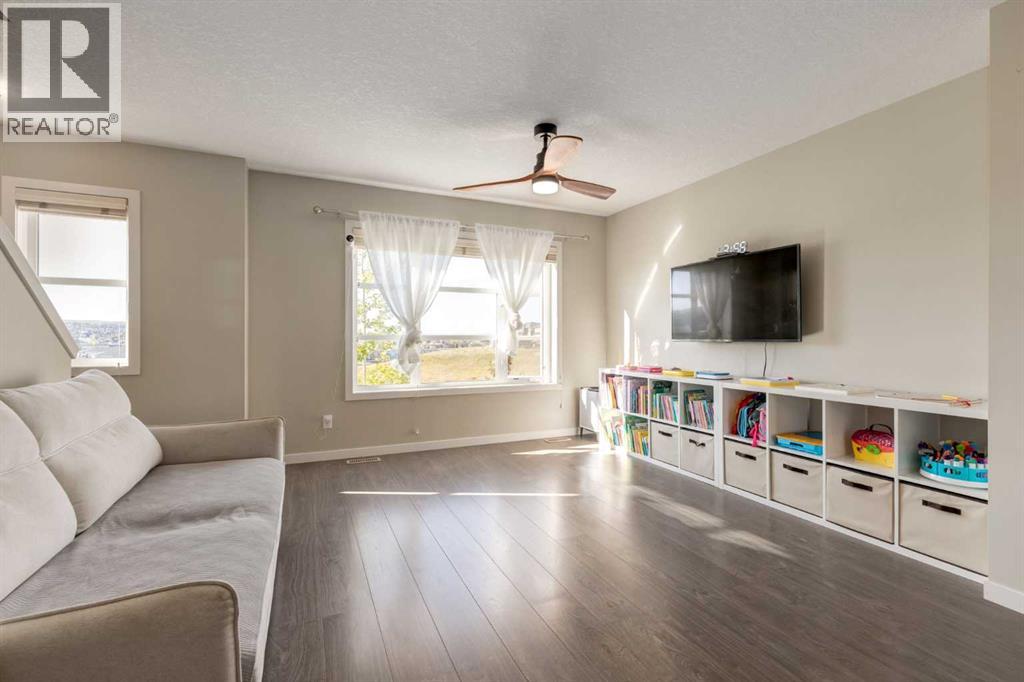 905 Evansridge Park Nw, Calgary, Alberta  T3P 0N7 - Photo 9 - A2259667