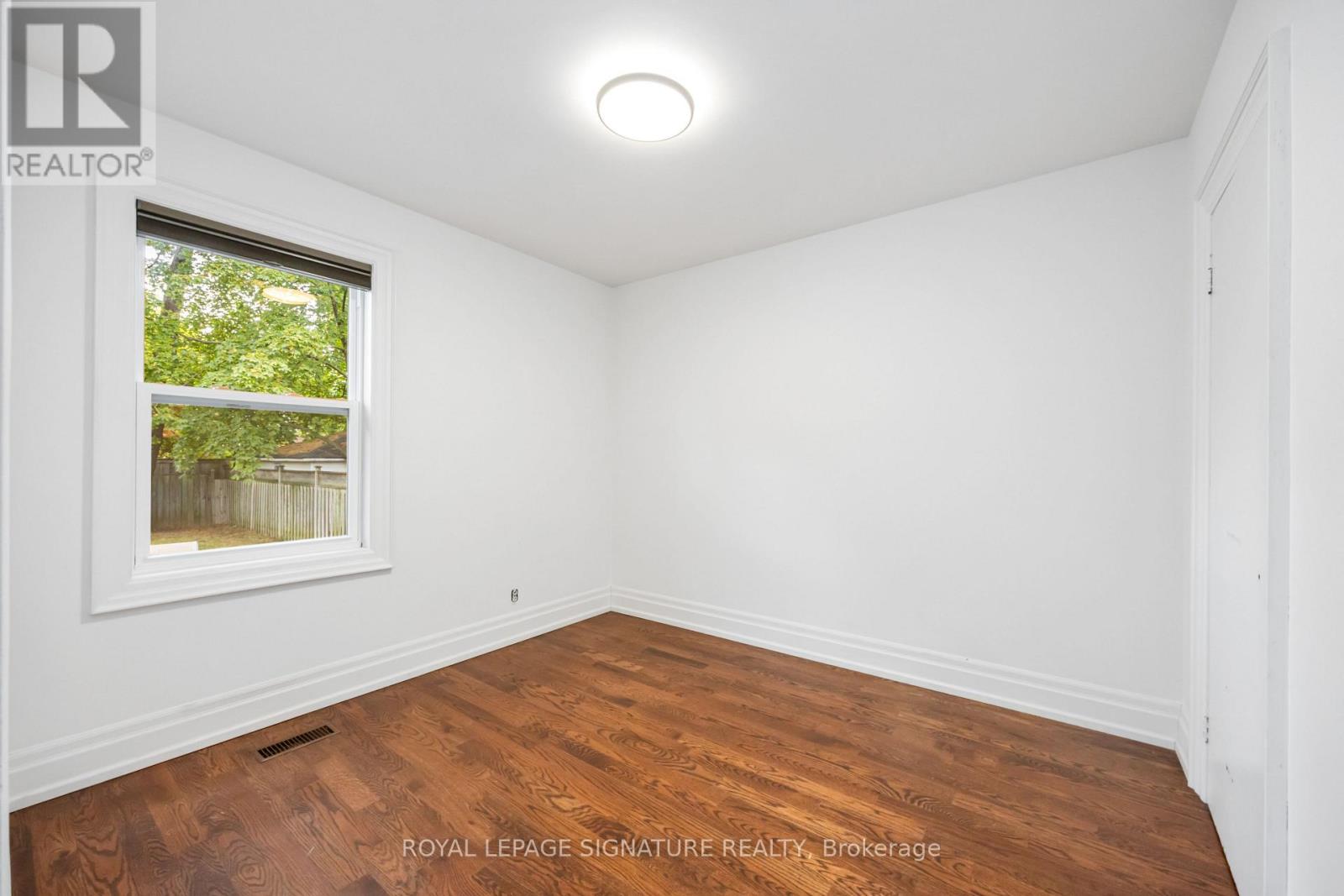 49 Westhead Road, Toronto (Alderwood), Ontario  M8W 4S2 - Photo 17 - W12471067