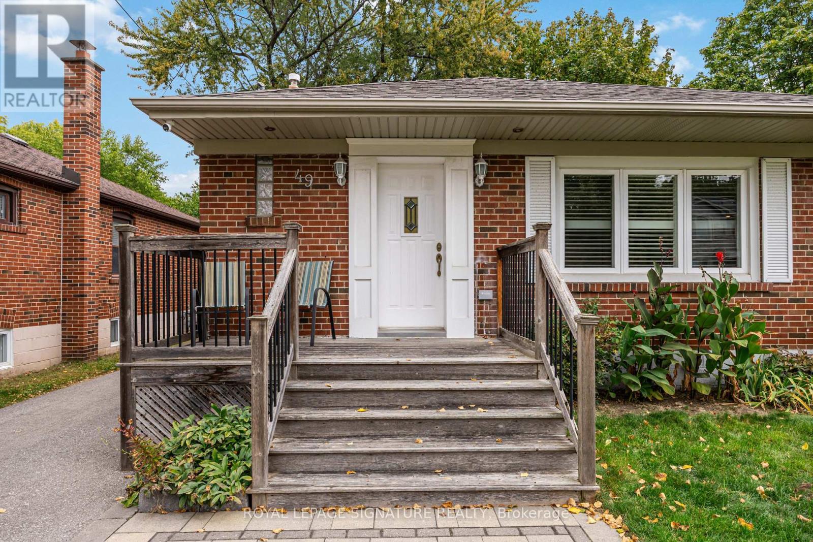 49 Westhead Road, Toronto (Alderwood), Ontario  M8W 4S2 - Photo 34 - W12471067
