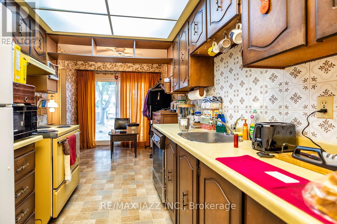 81 - 1330 Trowbridge Drive, Oshawa, Ontario  L1G 7L1 - Photo 6 - E12471116