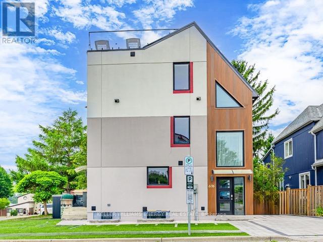 606 Annland Street, Pickering, Ontario  L1W 1A7 - Photo 2 - E12471126