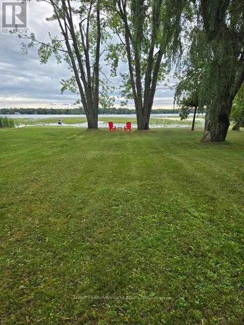 1 Beatrice Drive, Kawartha Lakes (Fenelon Falls), Ontario  K0M 1N0 - Photo 44 - X12471128