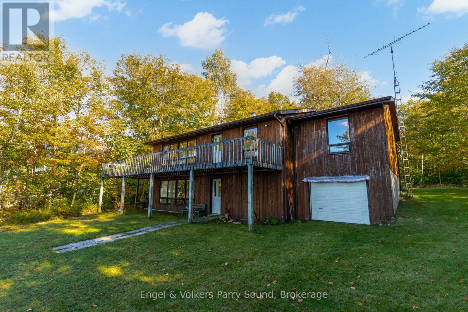 5 Beech Avenue, Carling, Ontario  P0G 1G0 - Photo 33 - X12450202