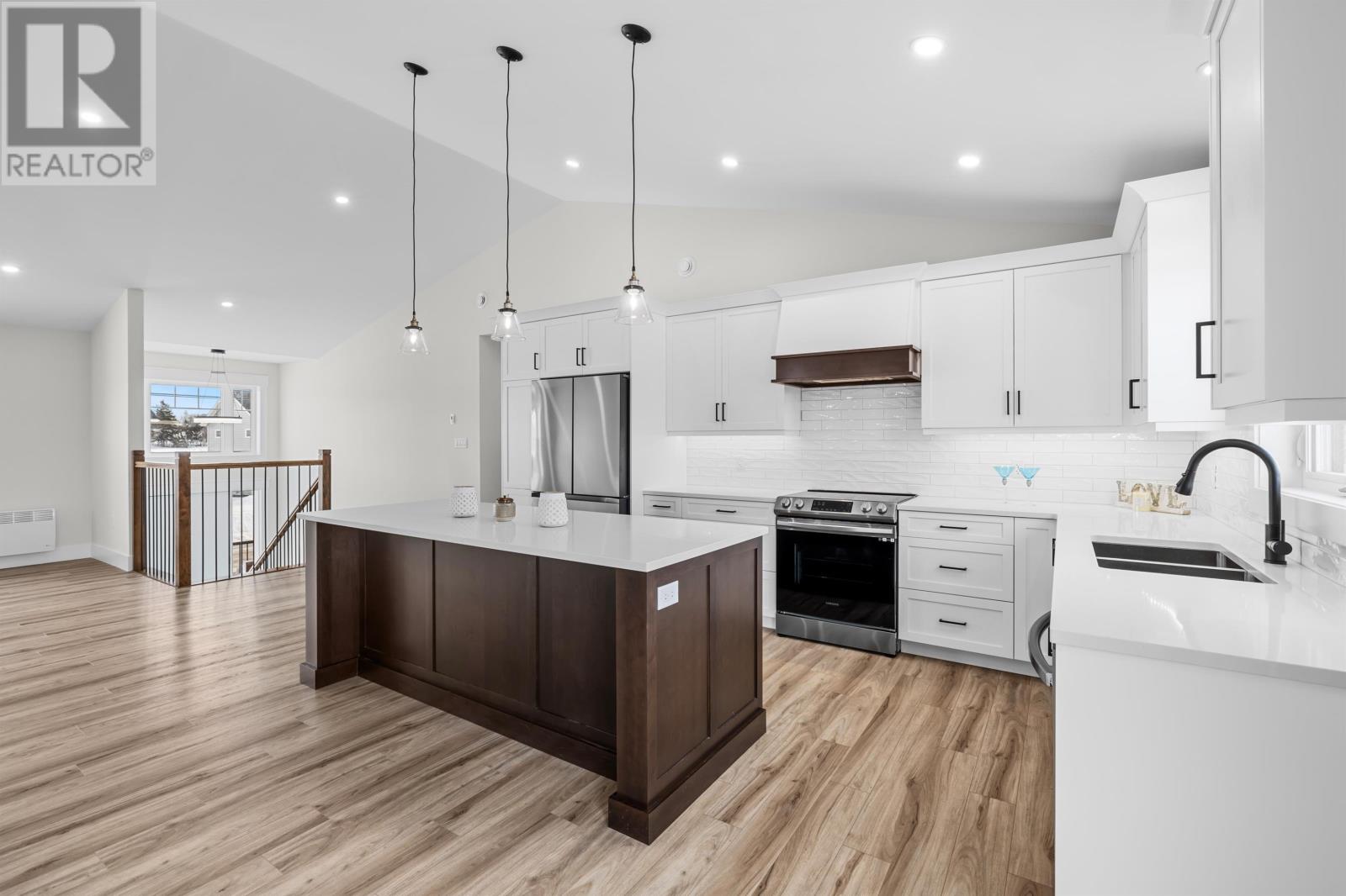 59 Kingsburgh Avenue, Charlottetown, Prince Edward Island  C1E 3W3 - Photo 3 - 202522946