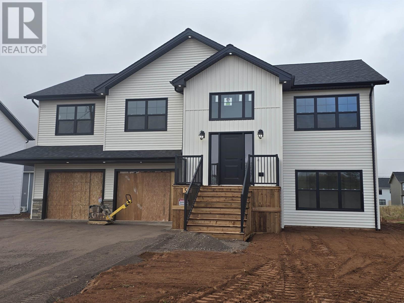 59 KINGSBURGH Avenue, Charlottetown, Prince Edward Island