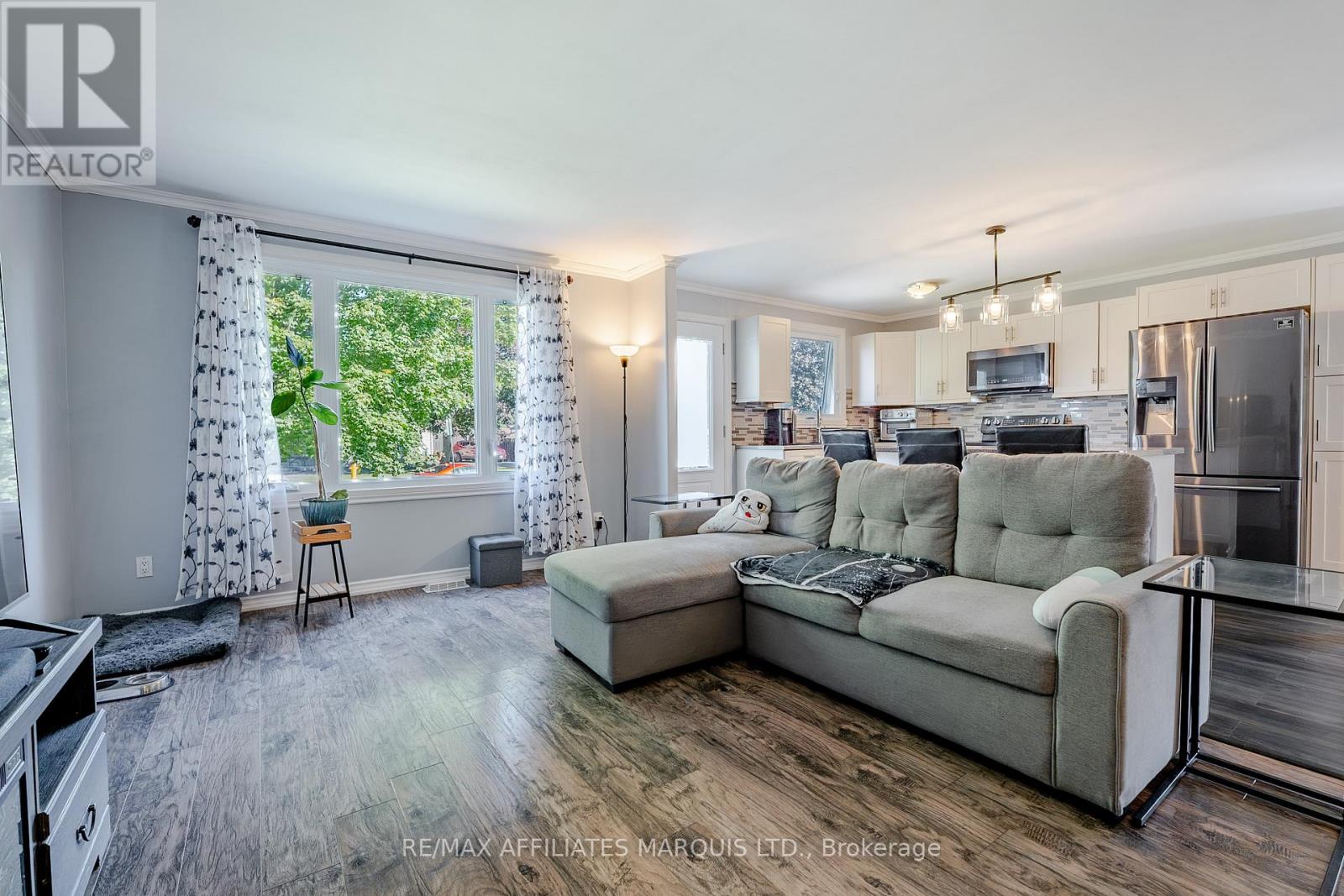 67 Kingslea Crescent, Cornwall, Ontario  K6H 6J2 - Photo 12 - X12471133