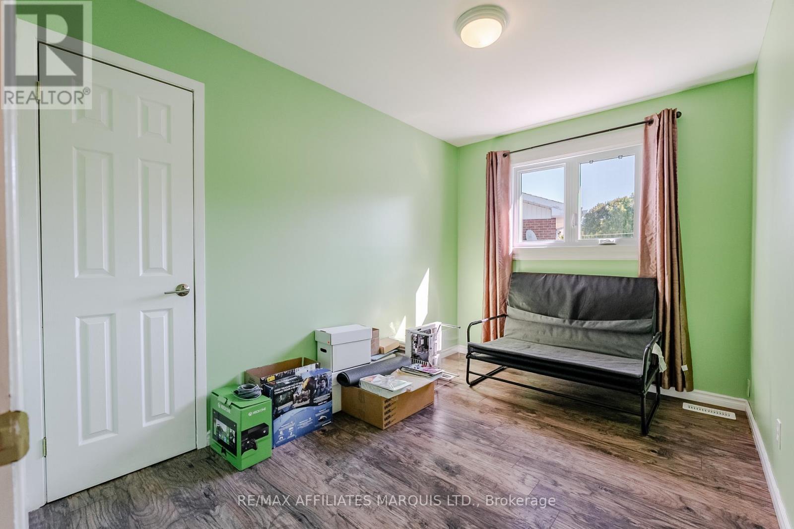 67 Kingslea Crescent, Cornwall, Ontario  K6H 6J2 - Photo 17 - X12471133
