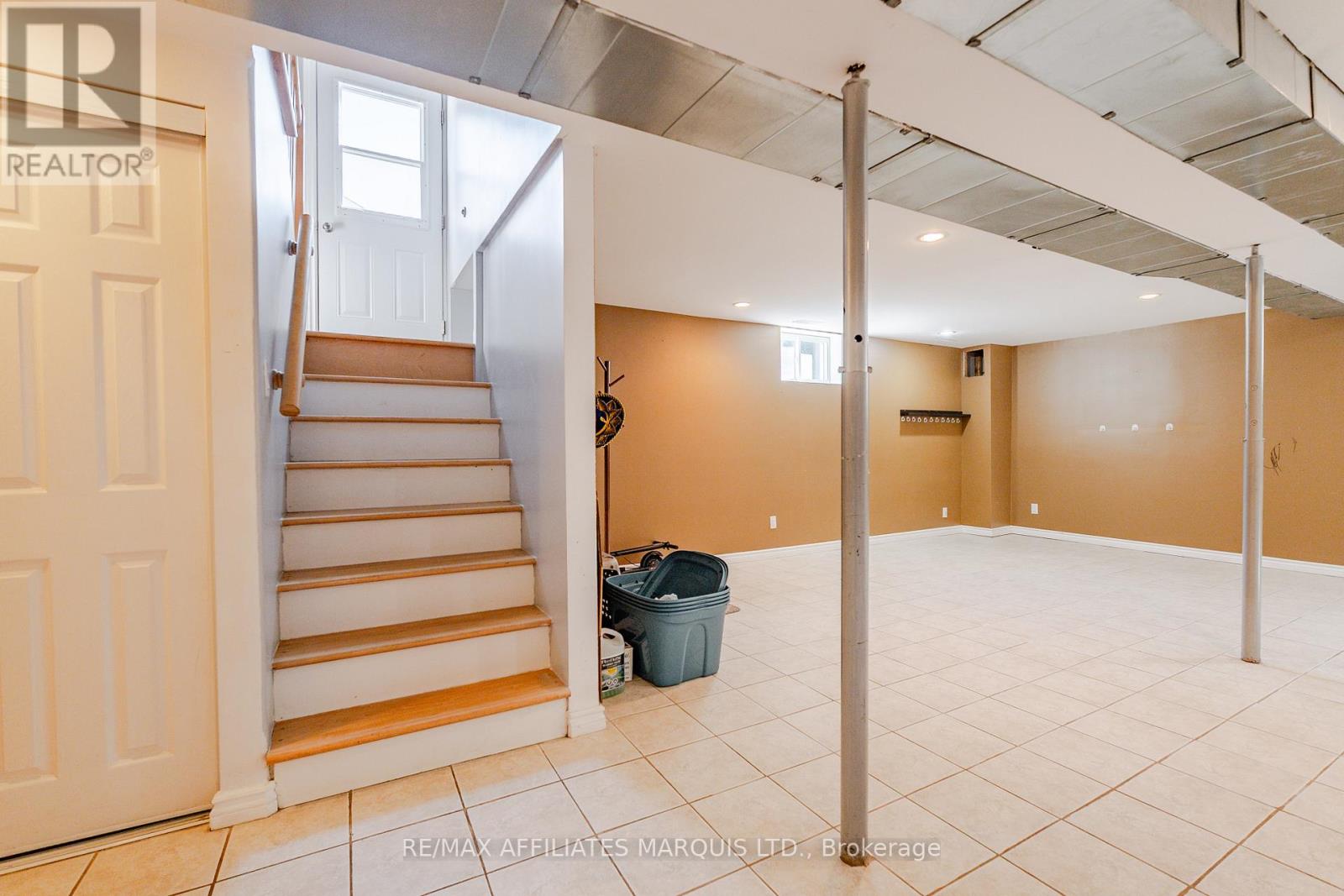 67 Kingslea Crescent, Cornwall, Ontario  K6H 6J2 - Photo 24 - X12471133