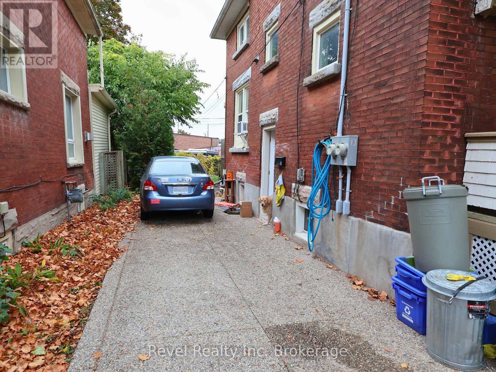 1 - 22 St Leger Street, Kitchener, Ontario  N2H 4L9 - Photo 3 - X12471106