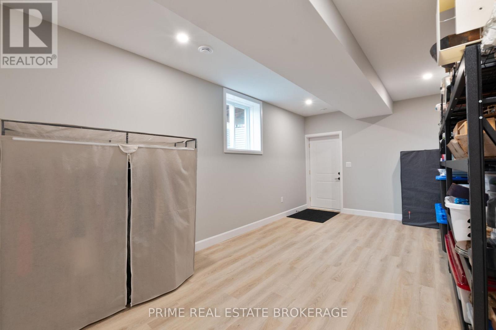 8865 Iona Road, Dutton/dunwich, Ontario  N0L 1P0 - Photo 33 - X12459999