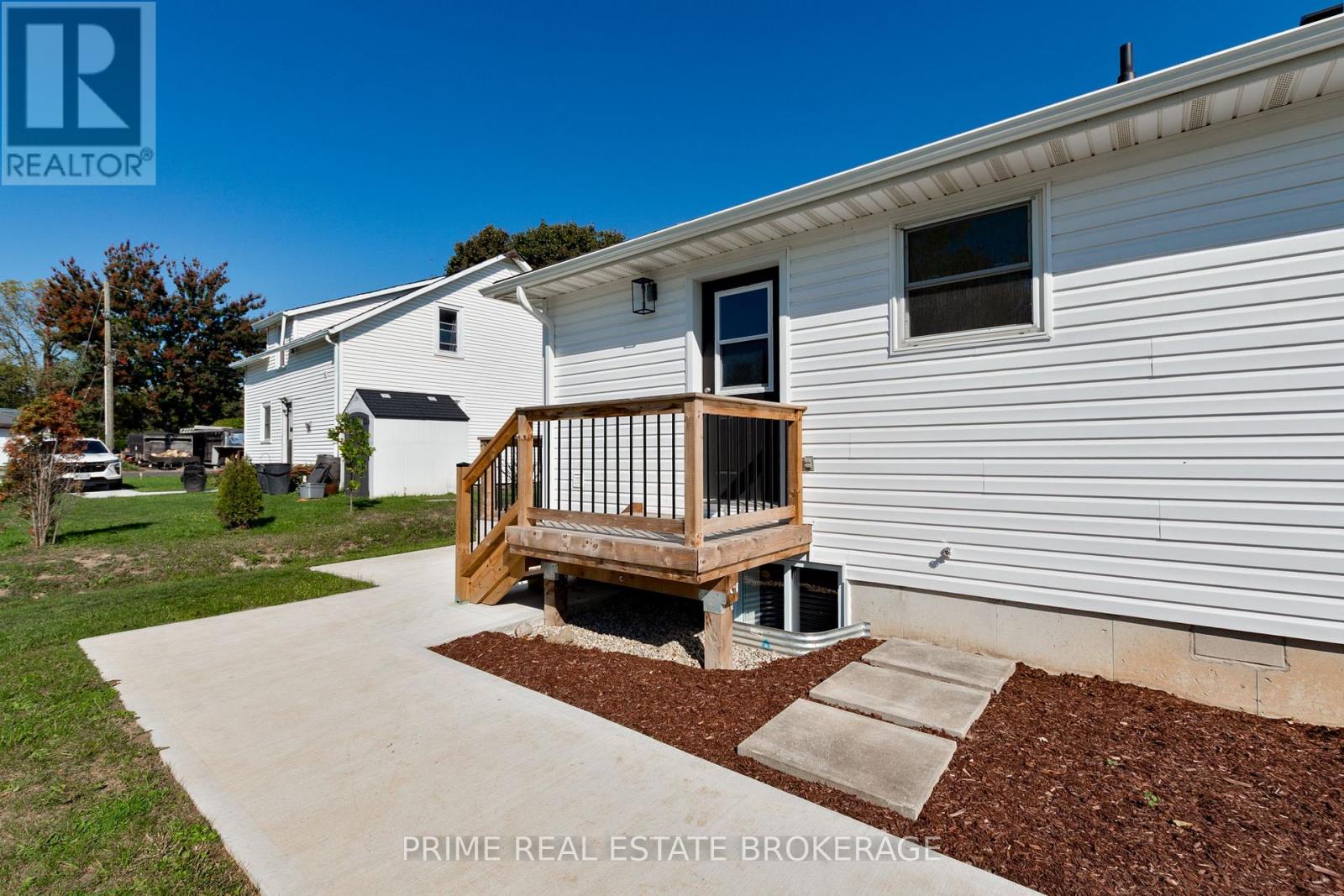 8865 Iona Road, Dutton/dunwich, Ontario  N0L 1P0 - Photo 46 - X12459999