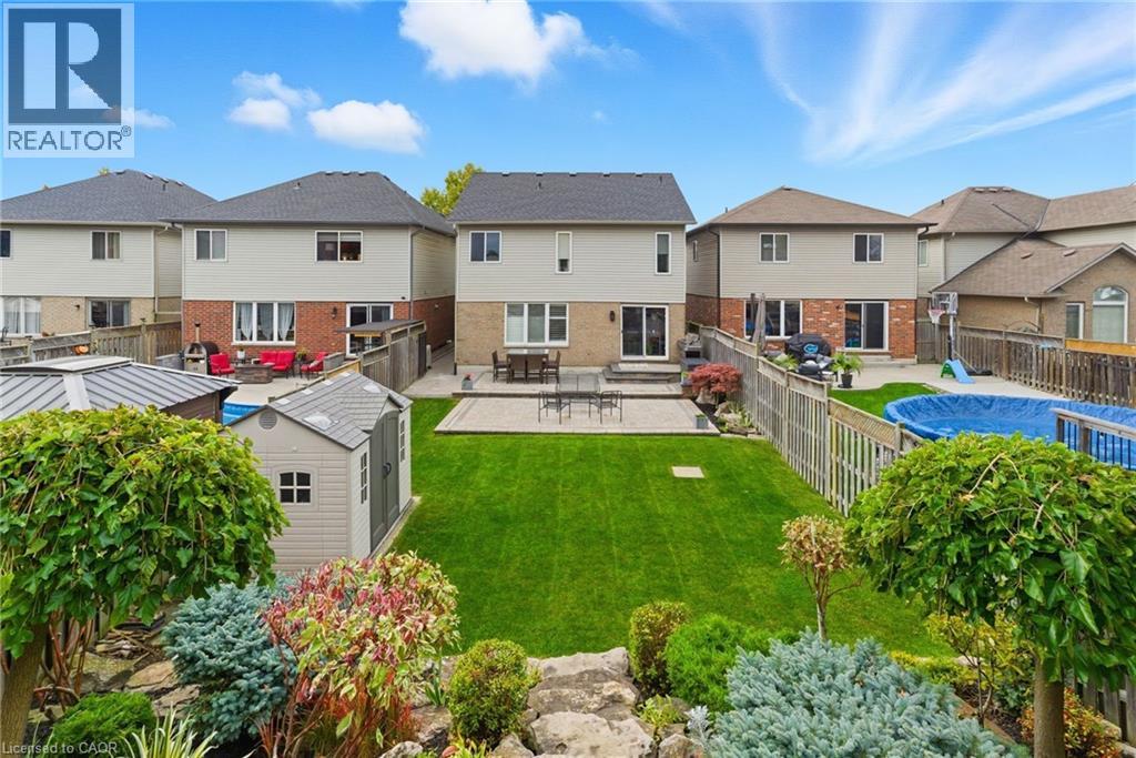 198 Springvalley Crescent, Hamilton, Ontario  L9C 0B4 - Photo 36 - 40780397